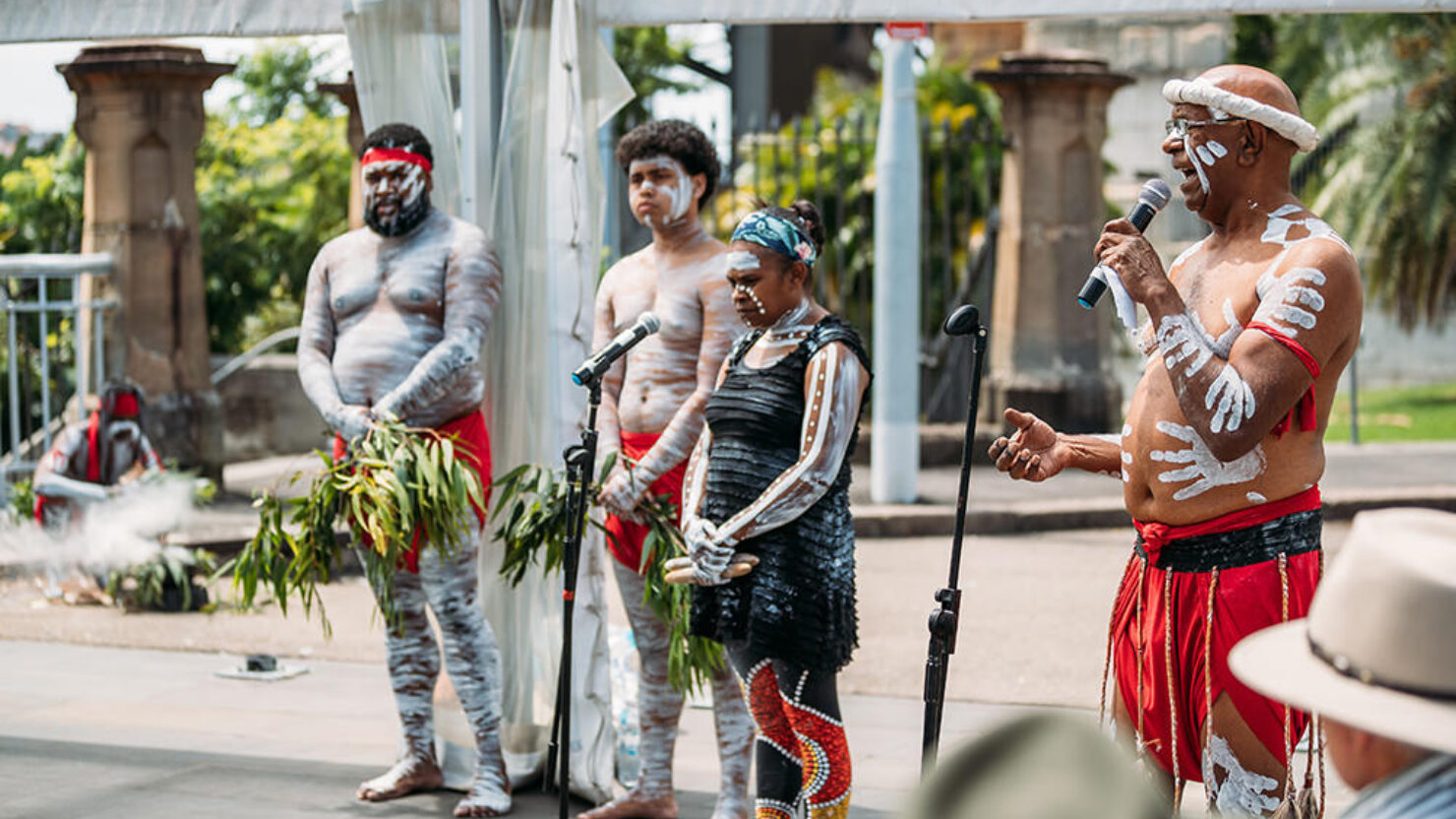 AARNet Global CEO Forum, Aboriginal Cultural Performance and Smoking Ceremony